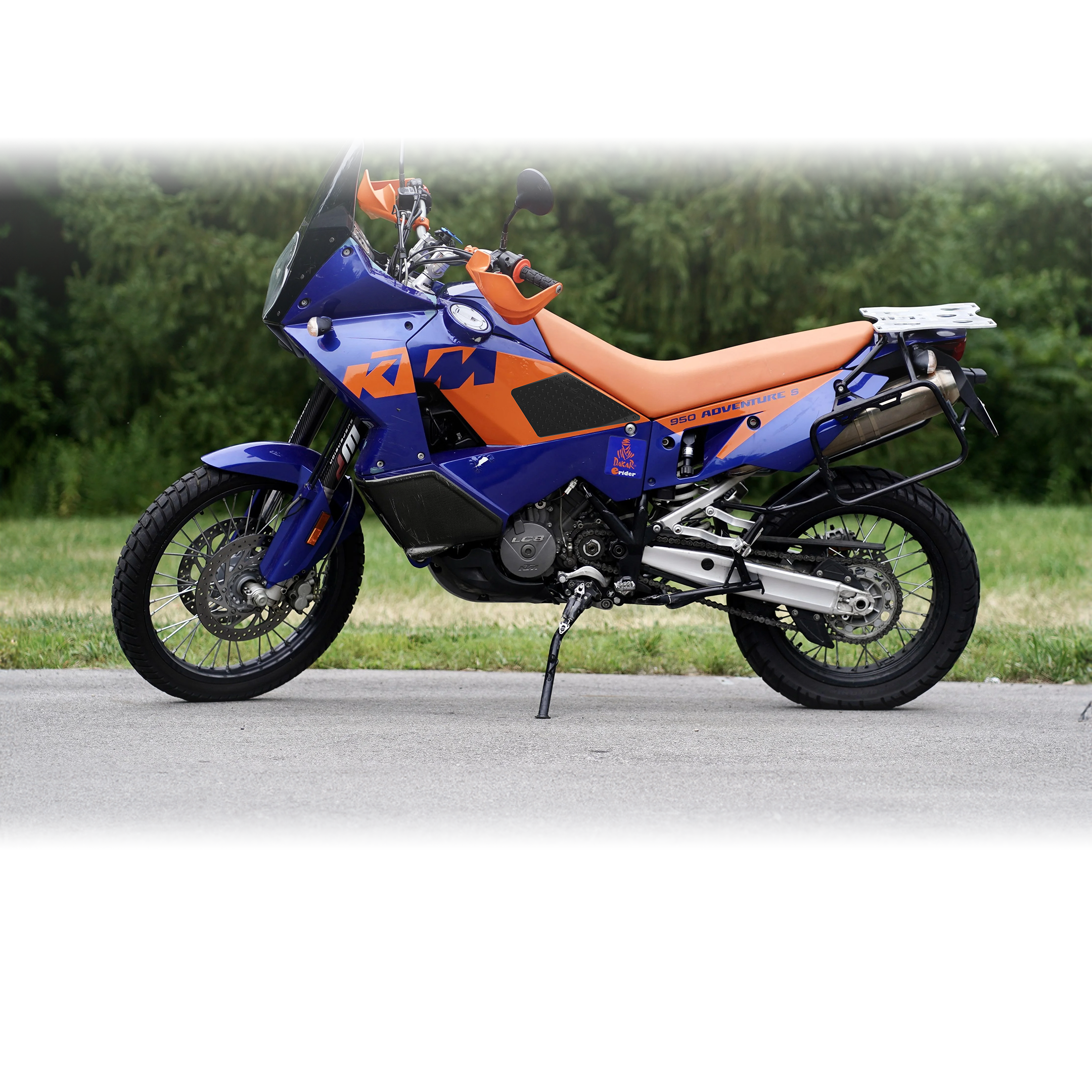 Stompgrip - KTM 950 Adventure 03-06 Tank Grips (0062)